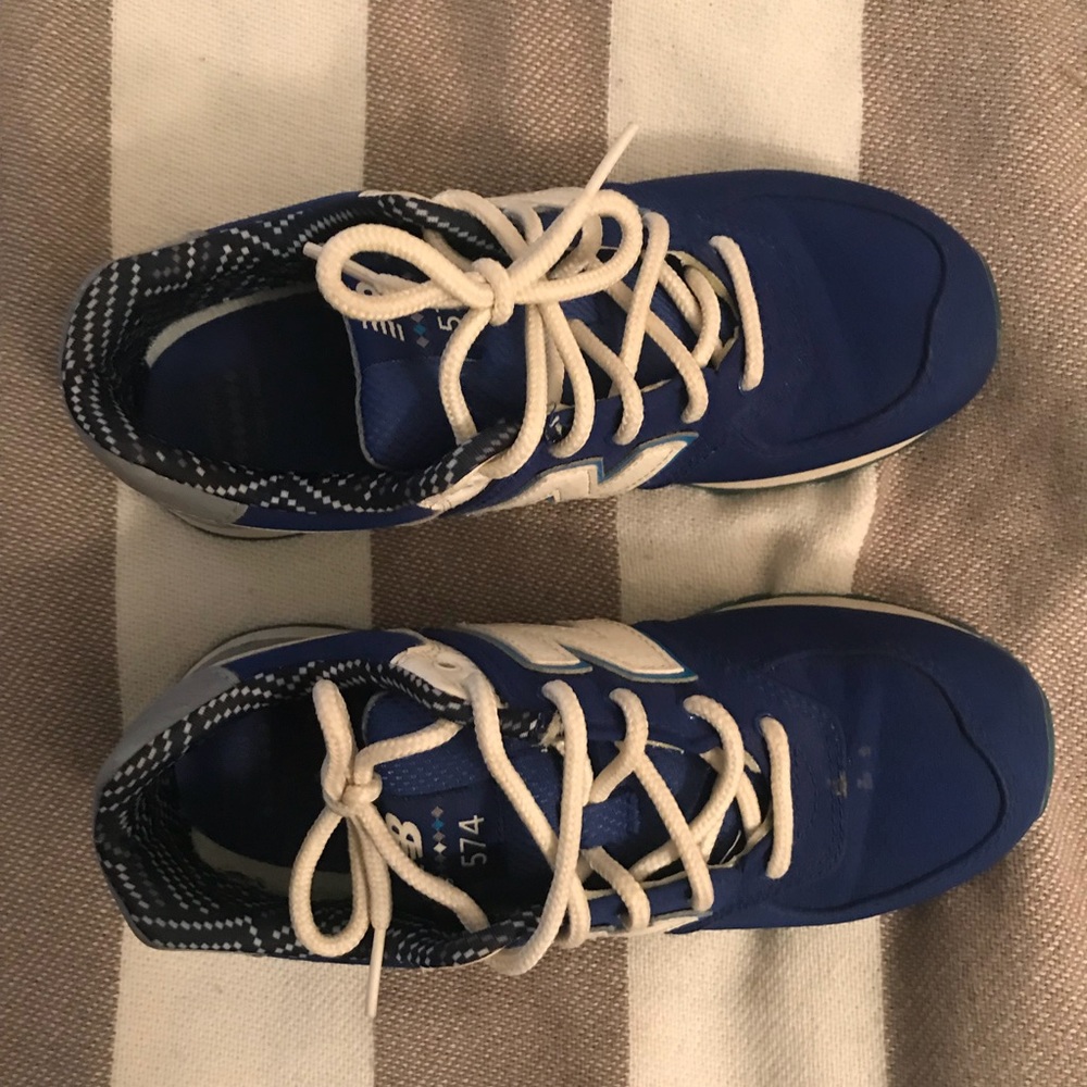 Blue New Balance Sneakers - Picture 2 of 6
